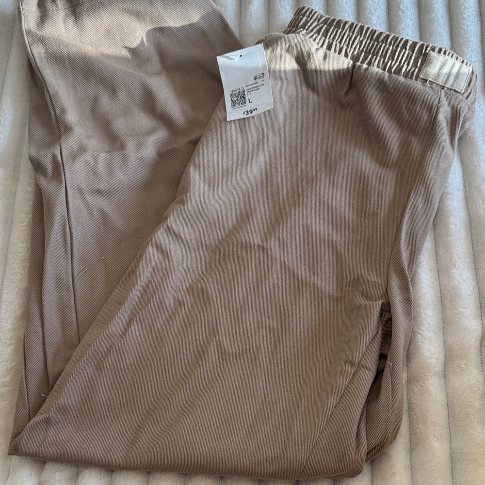 Forever 21 Tan Elastic Waist Pants